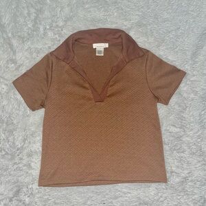 Cropped Collared Top